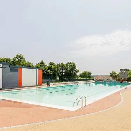 Hébergement de vacances 12 - Le Perroquet - Village Maché