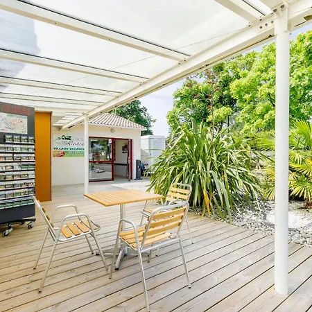 Hébergement de vacances 12 - Le Perroquet - Village Maché